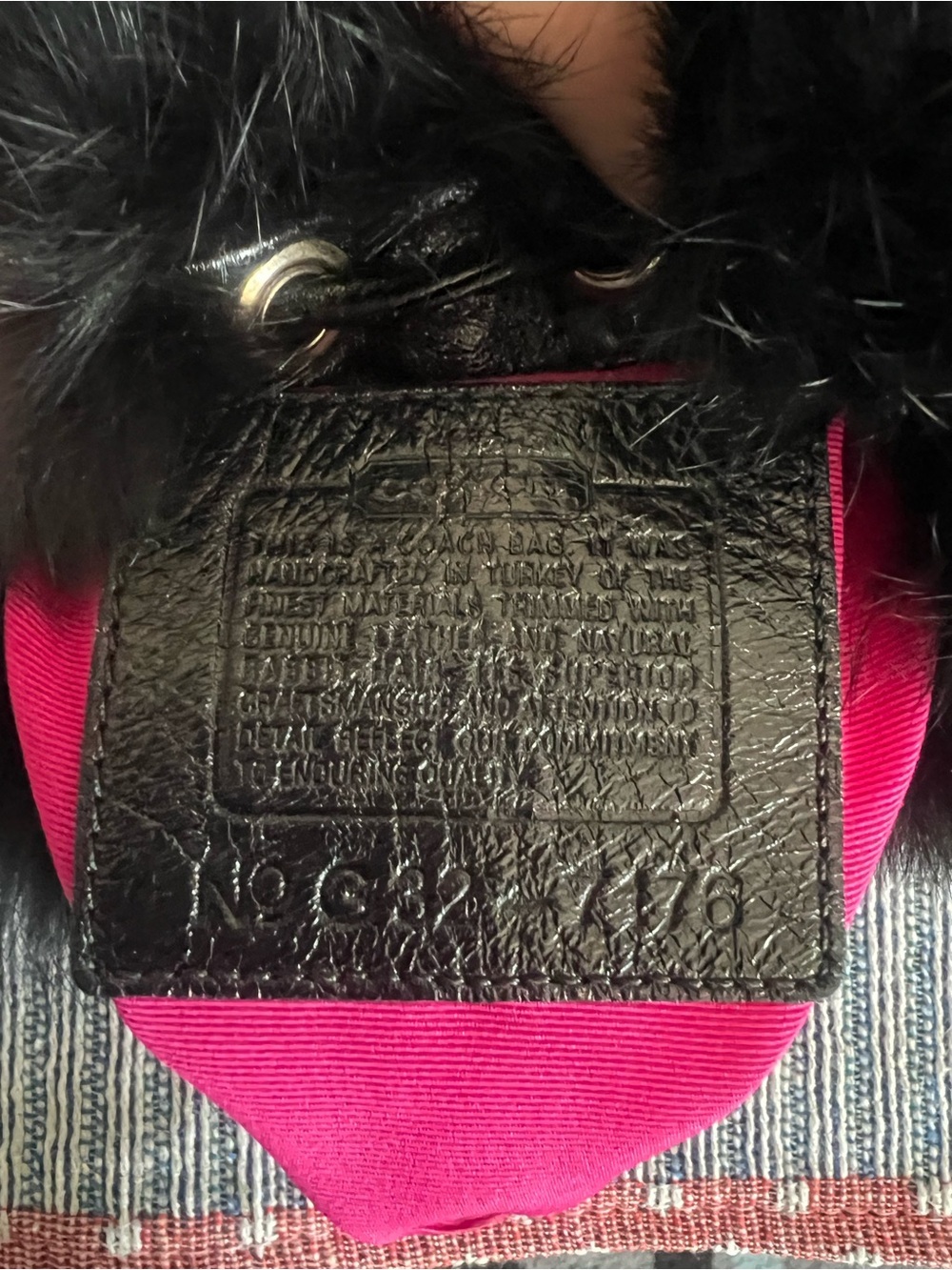 Coach Rare Y2K Black Signature Drawstring Pouch with Fur Trim 2003 - Picture 3 of 10